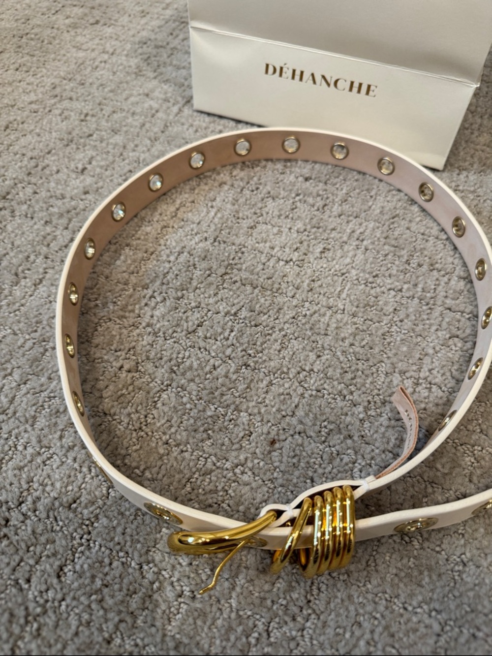 DÉHANCHE Cream Leather Belt with Gold Hardware - Picture 6 of 7